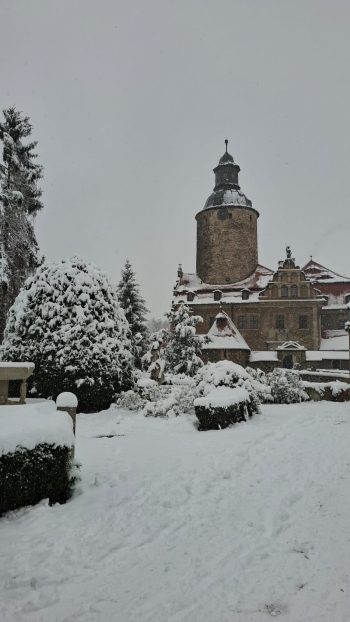 WhatsApp Image 2025-12-01 at 19.37.01.jpeg