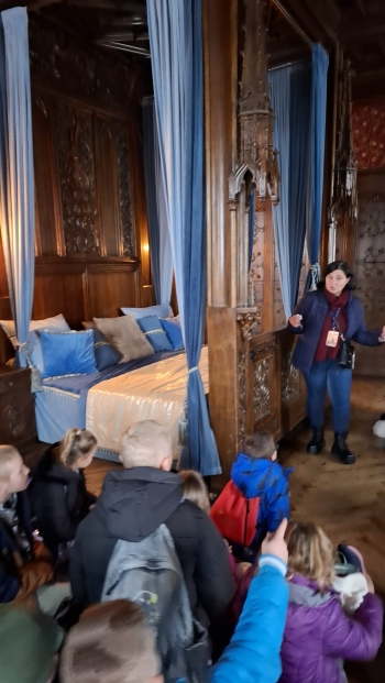 WhatsApp Image 2025-12-01 at 19.39.00.jpeg