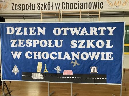 TARGI EDUKACYJNE I PRACY - ZESPÓŁ SZKÓŁ W CHOCIANOWIE